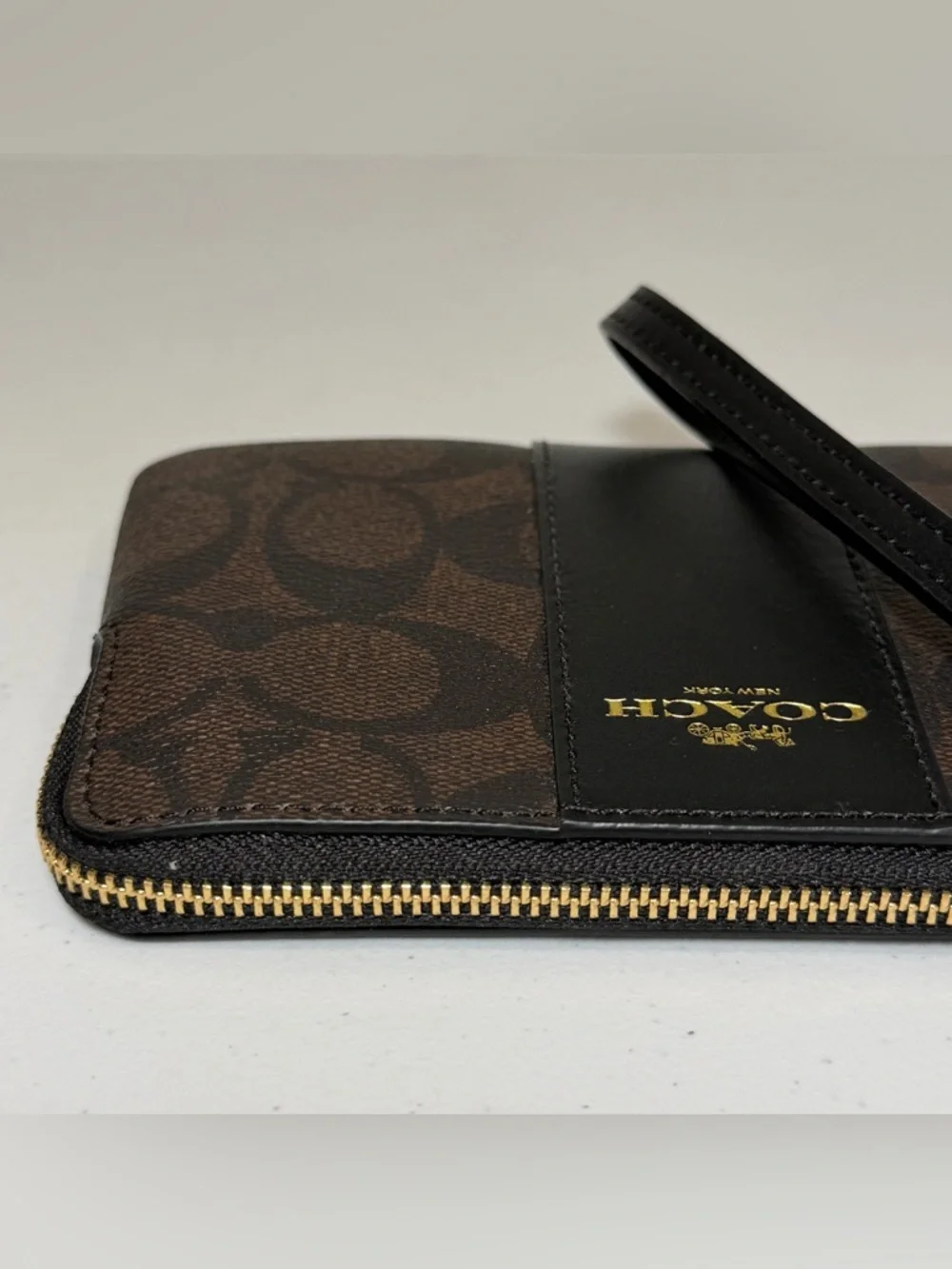 Coach Zip Wristlet - Picture 5 of 6